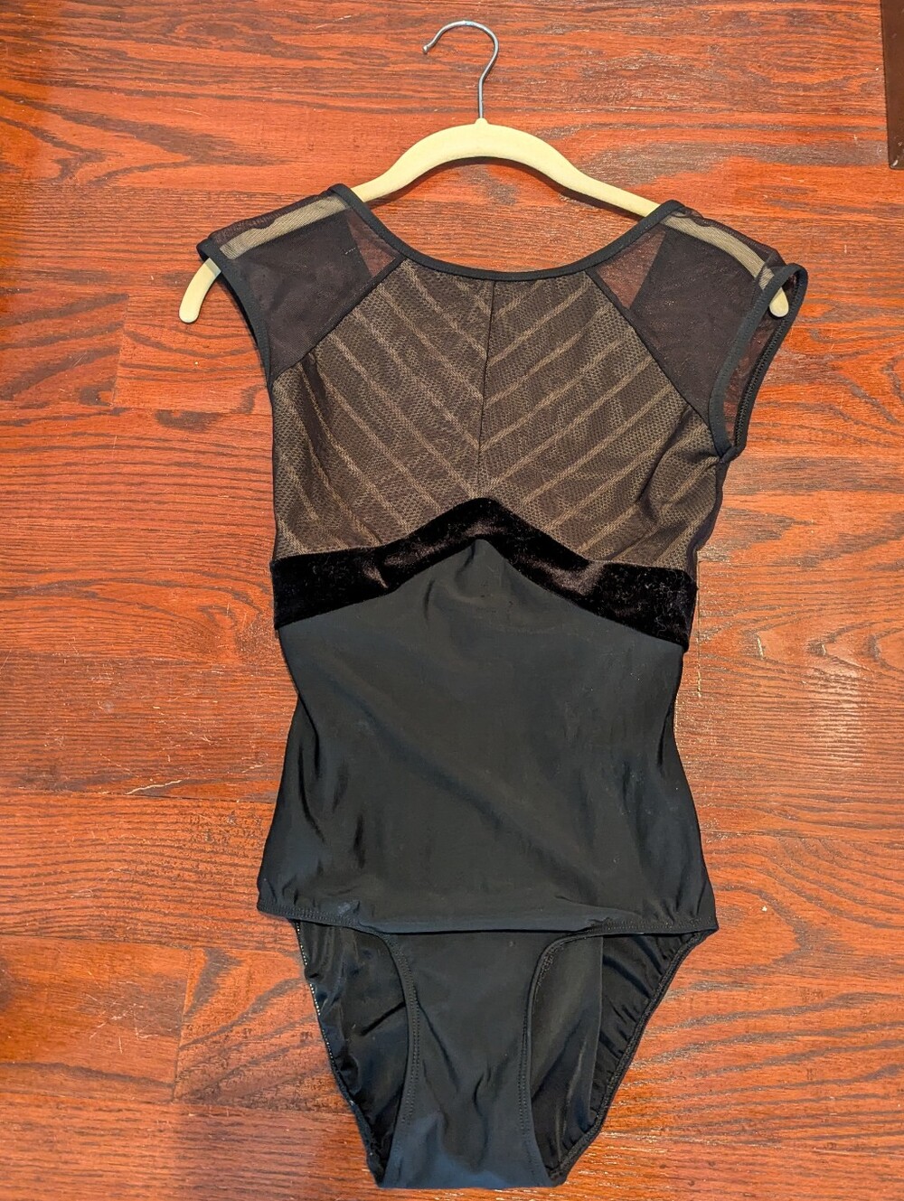 Eleve Leotard Medium